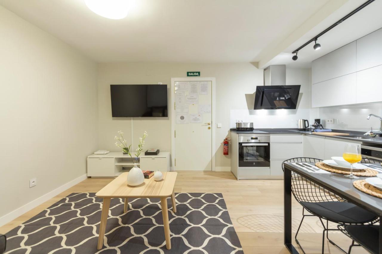 Dobohomes - Clara Del Rey Madryt Zewnętrze zdjęcie